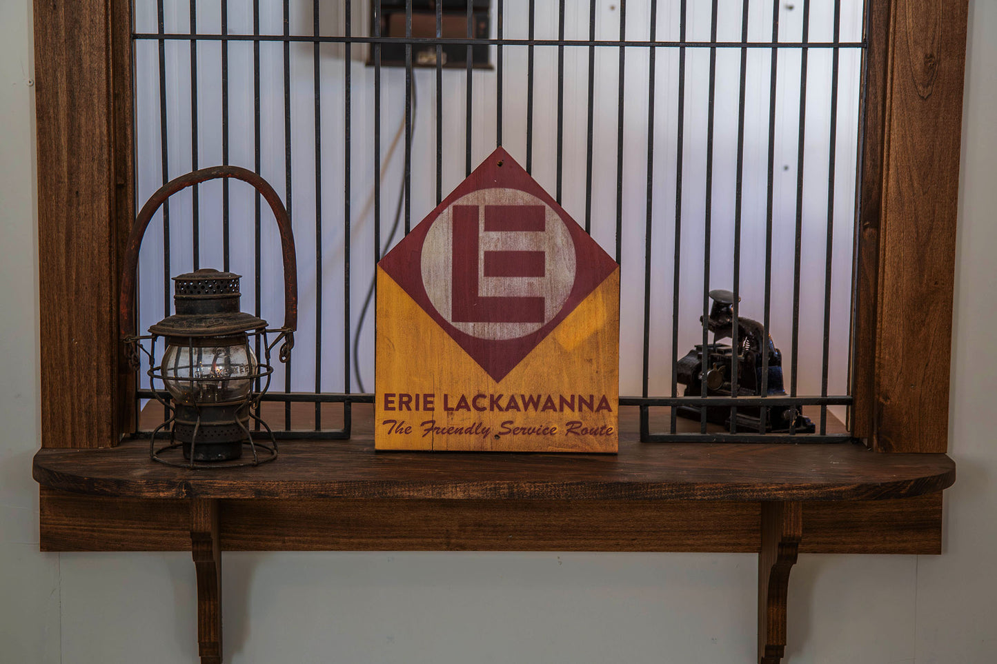 Erie Lackawanna "The Friendly Service Route" Advertising wood sign. Distressed.